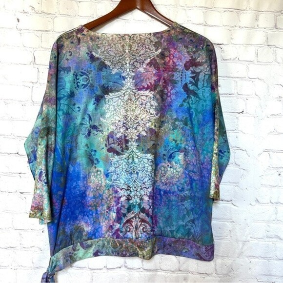 CHICO'S Colorful Print 3/4 Sleeve Knit Top Sz 2 Ties On Bottom BLING Rhinestone - Picture 3 of 9